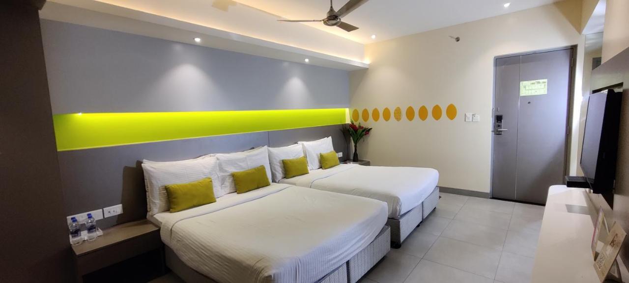 Zibe Luxe Hyderabad By Grt Hotels Hotel Hyderabad
